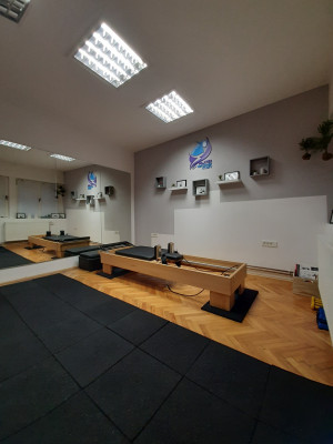 Pilates Reformer Studio-img-2